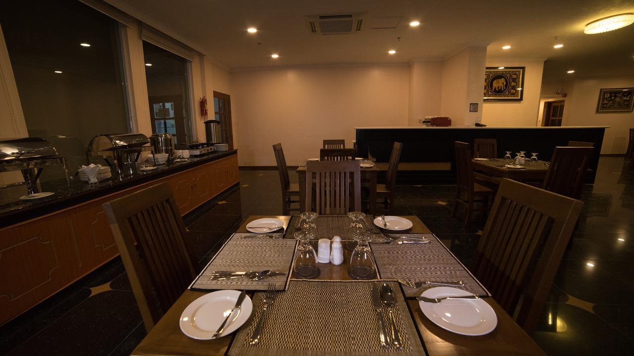Win Unity Hotel Mandalay Extérieur photo