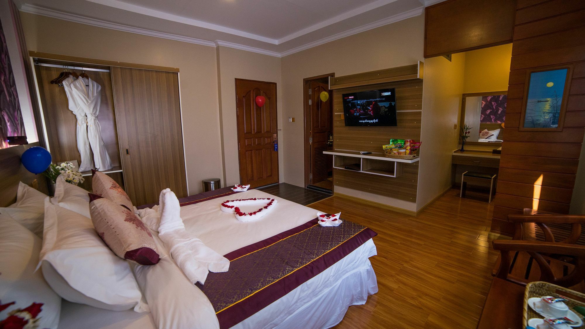 Win Unity Hotel Mandalay Extérieur photo